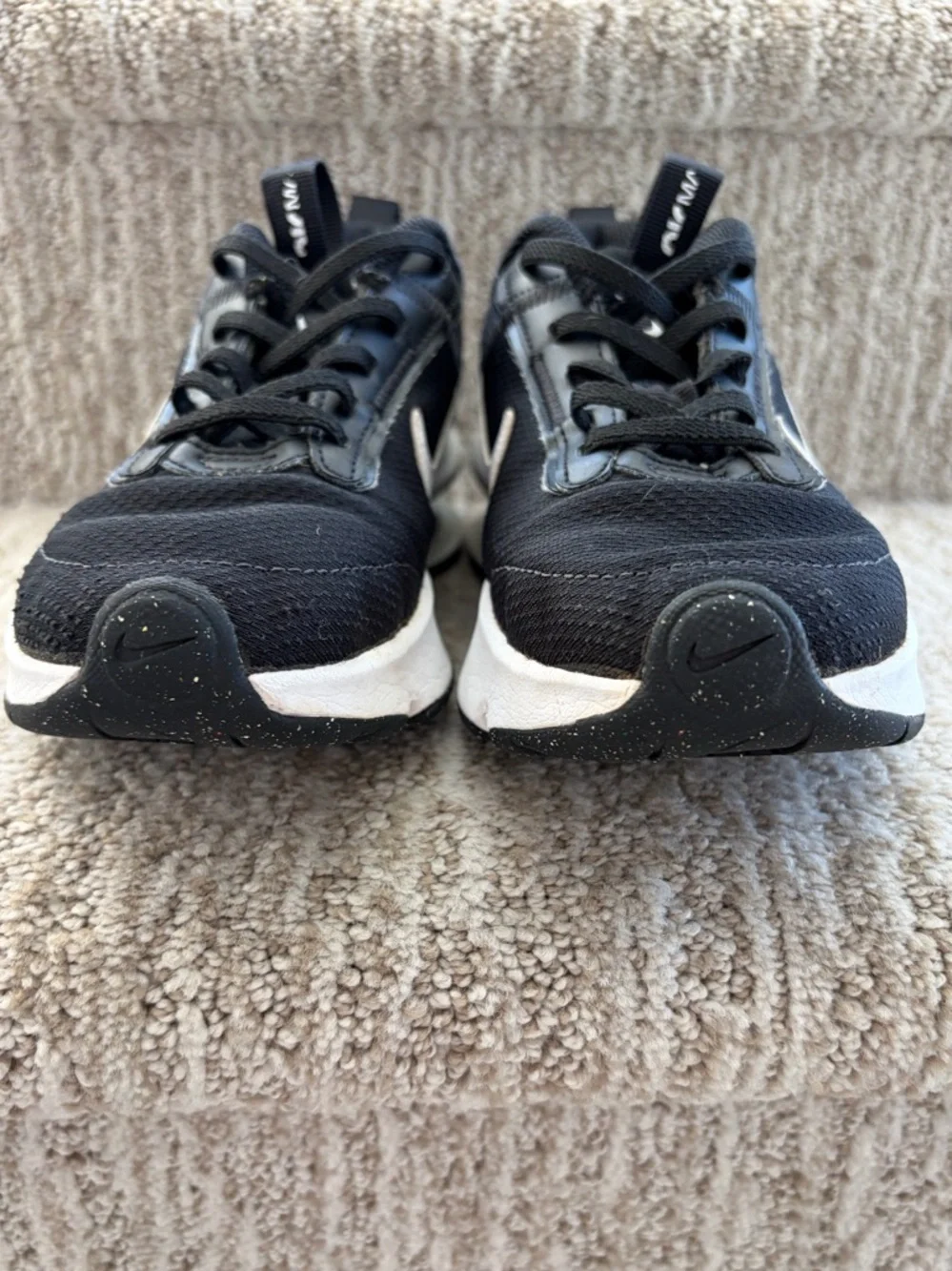Nike Air Max INTRLK Lite kids' sneakers black and white. Size Boys 3. - Picture 8 of 10